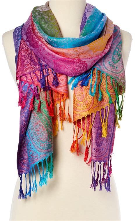 Women's Scarves & Wraps 